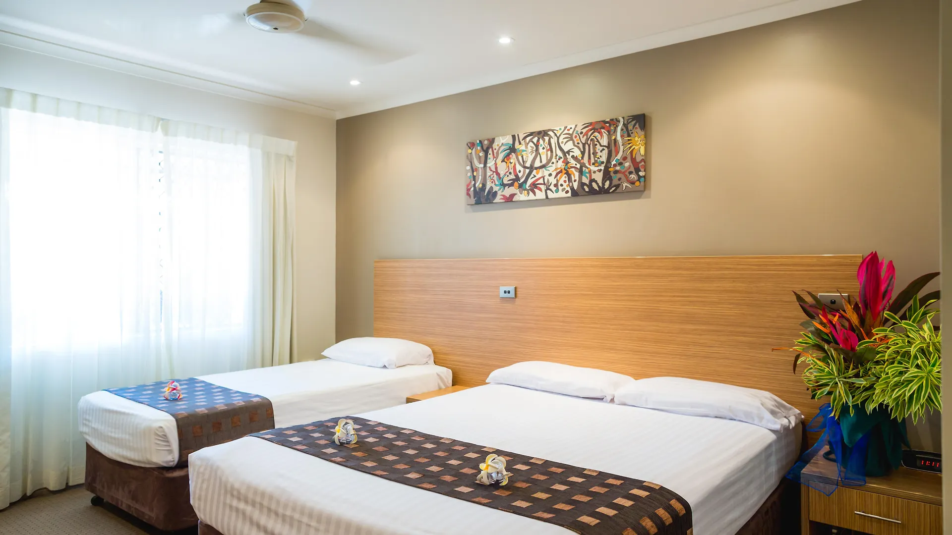 מלון Cairns Colonial Club Resort