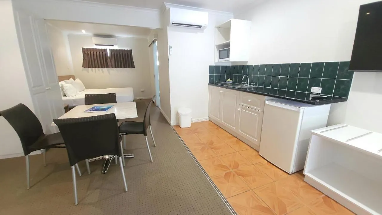 Cairns Colonial Club Resort מלון